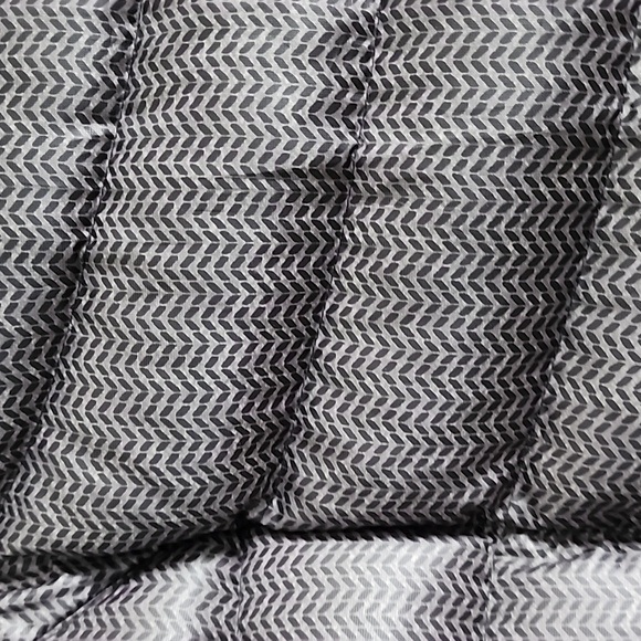 LL Bean Womens Coat barely worn - Picture 4 of 5